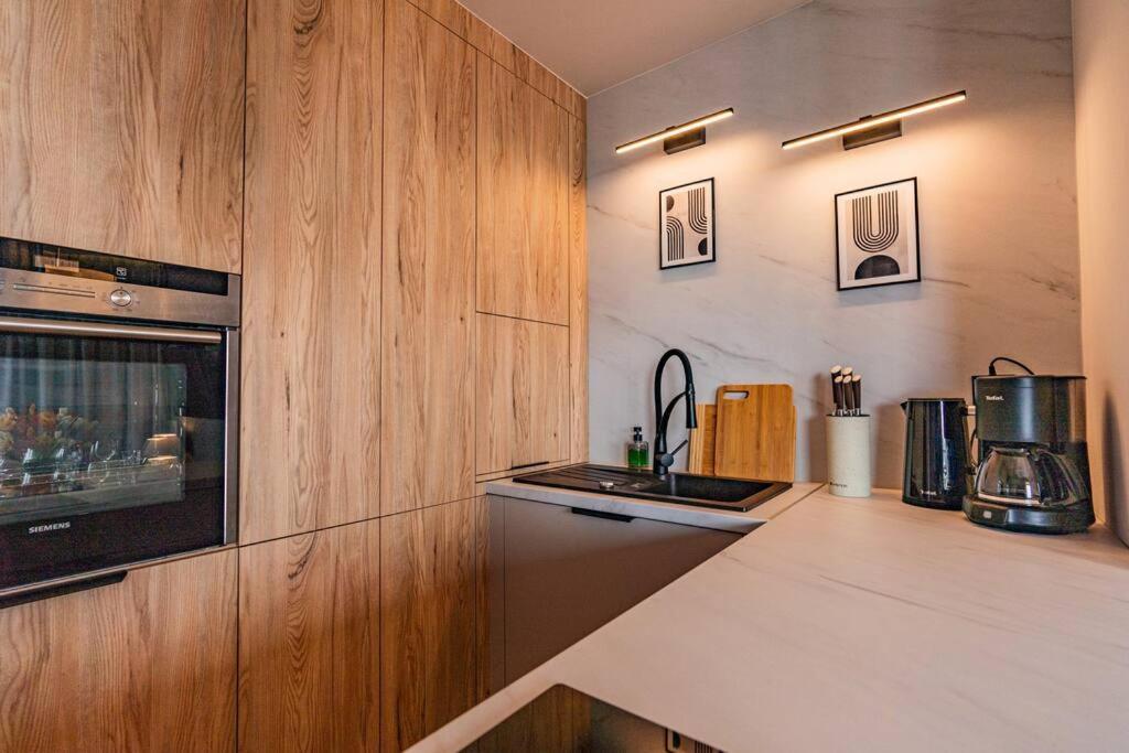 Apartament Na Grabiszynskiej Wroclaw Dış mekan fotoğraf