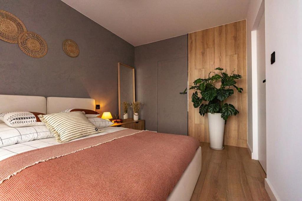 Apartament Na Grabiszynskiej Wroclaw Dış mekan fotoğraf